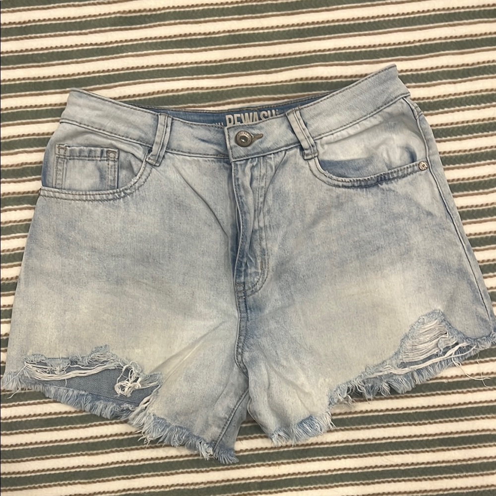 Rewash Brand Super High Rise Vintage Reunion Distressed Women's Shorts